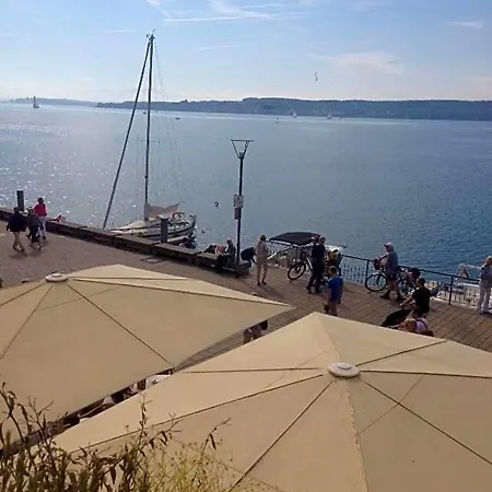 Strandcafe Dischinger فندق