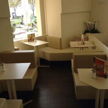 Strandcafe Dischinger 于伯林根