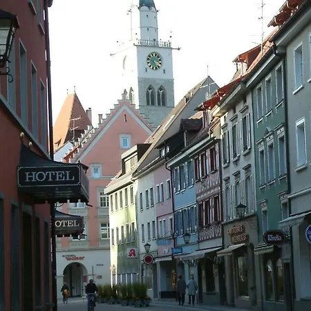 Strandcafe Dischinger 酒店 2*