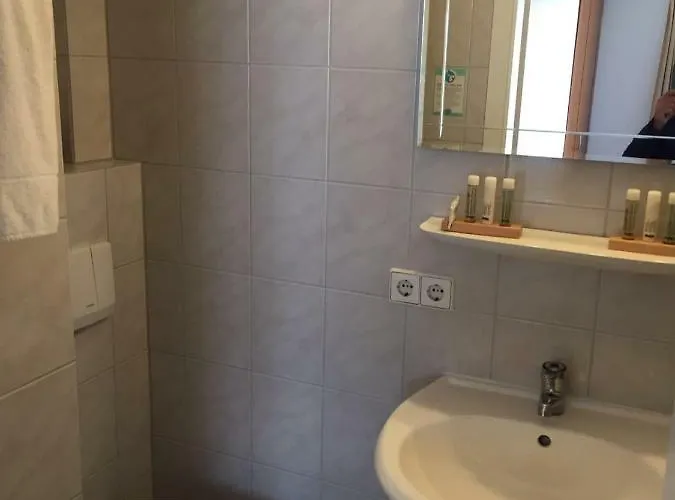 Strandcafe Dischinger 호텔 위버링겐